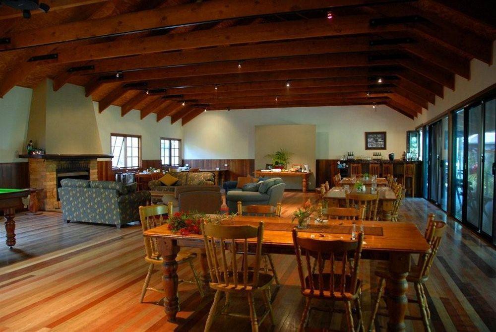 Nirvana Spiritual Retreat Gloucester Ngoại thất bức ảnh